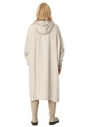 Poncho de pluie beige à manches par Ilse Jacobsen 6