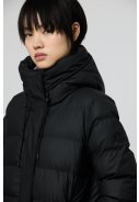 Veste de pluie puffer longue noire Glaze de Tantä 4